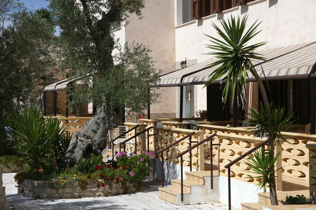 Agricostella Agriturismo Βιέστε Εξωτερικό φωτογραφία